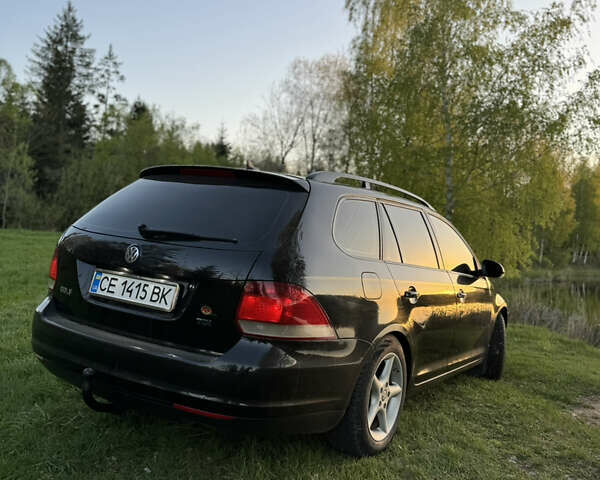 Черный Фольксваген Гольф, объемом двигателя 1.9 л и пробегом 294 тыс. км за 6450 $, фото 1 на Automoto.ua