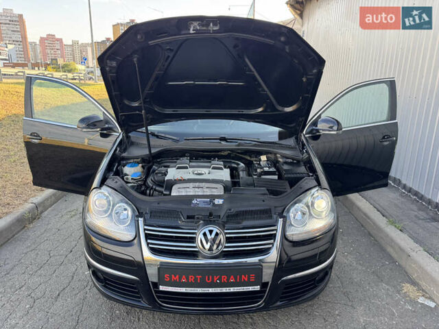 Чорний Фольксваген Гольф, об'ємом двигуна 1.4 л та пробігом 190 тис. км за 7950 $, фото 41 на Automoto.ua