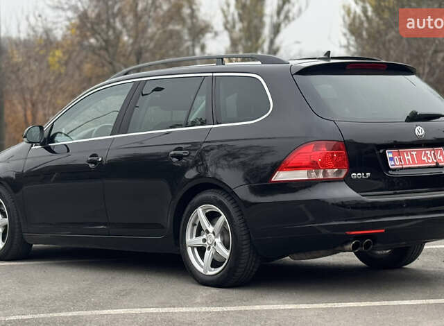 Черный Фольксваген Гольф, объемом двигателя 1.4 л и пробегом 252 тыс. км за 6700 $, фото 14 на Automoto.ua