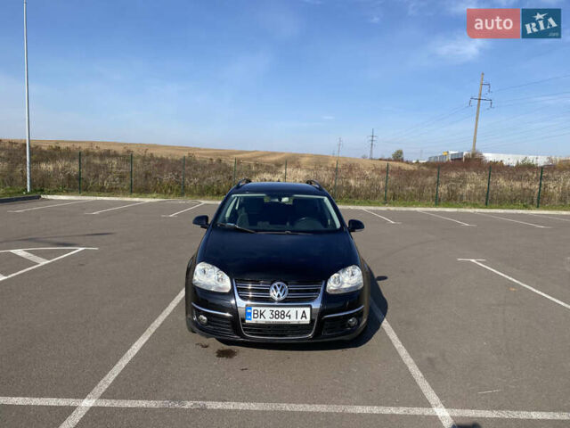 Черный Фольксваген Гольф, объемом двигателя 1.9 л и пробегом 301 тыс. км за 6600 $, фото 7 на Automoto.ua