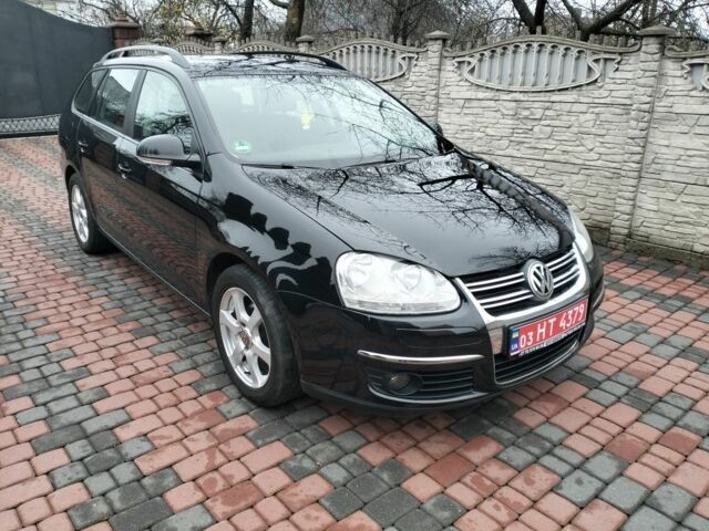 Черный Фольксваген Гольф, объемом двигателя 0 л и пробегом 230 тыс. км за 5800 $, фото 1 на Automoto.ua