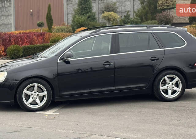 Черный Фольксваген Гольф, объемом двигателя 1.4 л и пробегом 252 тыс. км за 6700 $, фото 7 на Automoto.ua