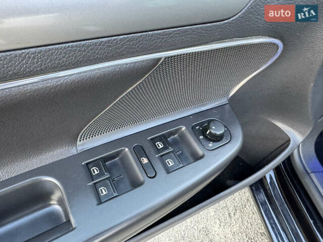 Чорний Фольксваген Гольф, об'ємом двигуна 1.4 л та пробігом 190 тис. км за 7950 $, фото 19 на Automoto.ua