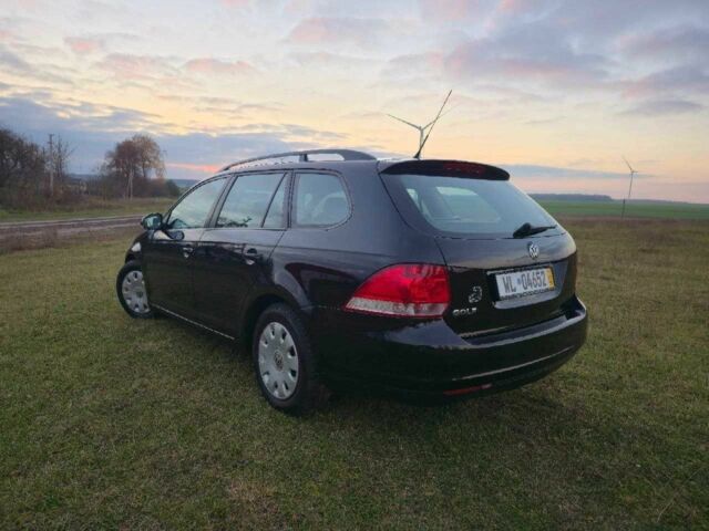 Черный Фольксваген Гольф, объемом двигателя 1.6 л и пробегом 212 тыс. км за 5800 $, фото 4 на Automoto.ua