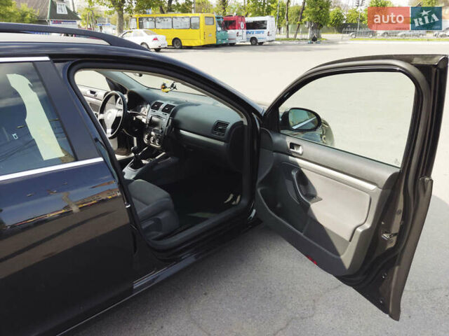 Фольксваген Гольф 2008 у Вінниці на Automoto.ua Чорний Фольксваген Гольф, об'ємом двигуна 1.39 л та пробігом 220 тис. км за 4950 $, фото 20 на Automoto.ua