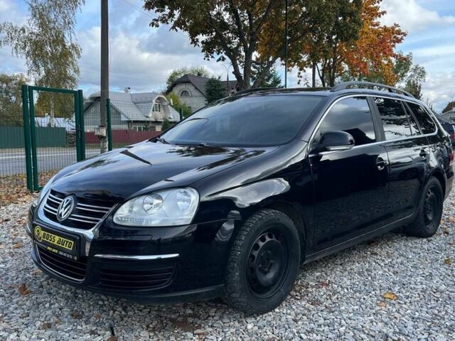 Черный Фольксваген Гольф, объемом двигателя 1.6 л и пробегом 262 тыс. км за 5300 $, фото 3 на Automoto.ua