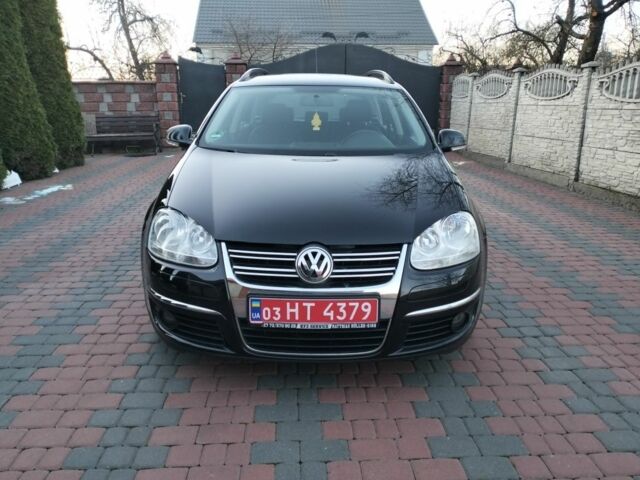 Черный Фольксваген Гольф, объемом двигателя 0 л и пробегом 230 тыс. км за 5800 $, фото 6 на Automoto.ua