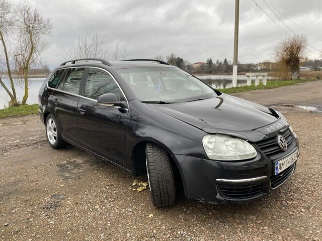 Черный Фольксваген Гольф, объемом двигателя 1.9 л и пробегом 359 тыс. км за 3900 $, фото 6 на Automoto.ua