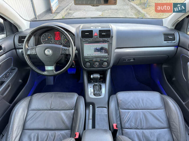 Чорний Фольксваген Гольф, об'ємом двигуна 1.4 л та пробігом 190 тис. км за 7950 $, фото 12 на Automoto.ua