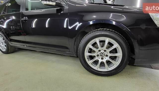 Чорний Фольксваген Гольф, об'ємом двигуна 1.6 л та пробігом 199 тис. км за 6100 $, фото 3 на Automoto.ua