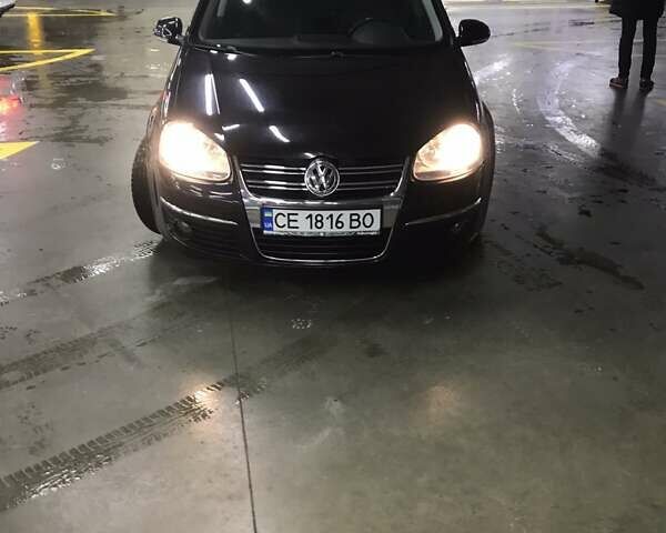 Черный Фольксваген Гольф, объемом двигателя 1.4 л и пробегом 182 тыс. км за 6800 $, фото 2 на Automoto.ua