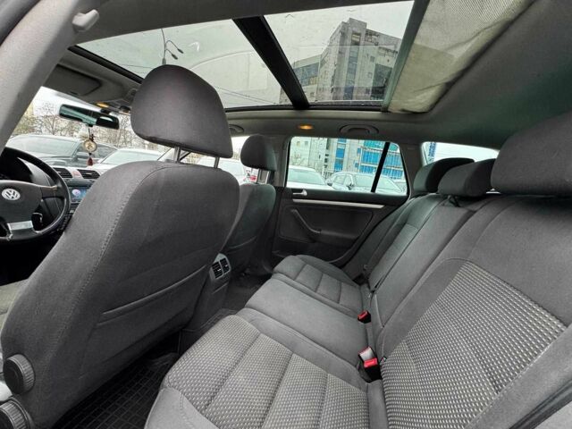 Чорний Фольксваген Гольф, об'ємом двигуна 1.4 л та пробігом 254 тис. км за 6990 $, фото 18 на Automoto.ua