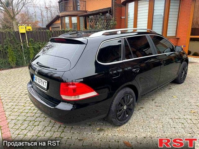 Черный Фольксваген Гольф, объемом двигателя 1.9 л и пробегом 250 тыс. км за 6150 $, фото 1 на Automoto.ua