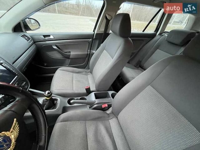 Черный Фольксваген Гольф, объемом двигателя 1.9 л и пробегом 224 тыс. км за 5800 $, фото 9 на Automoto.ua