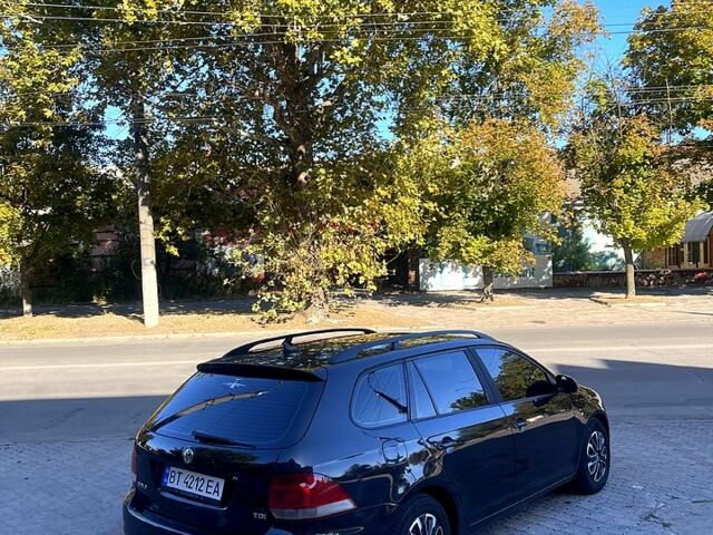 Черный Фольксваген Гольф, объемом двигателя 1.9 л и пробегом 220 тыс. км за 6800 $, фото 1 на Automoto.ua