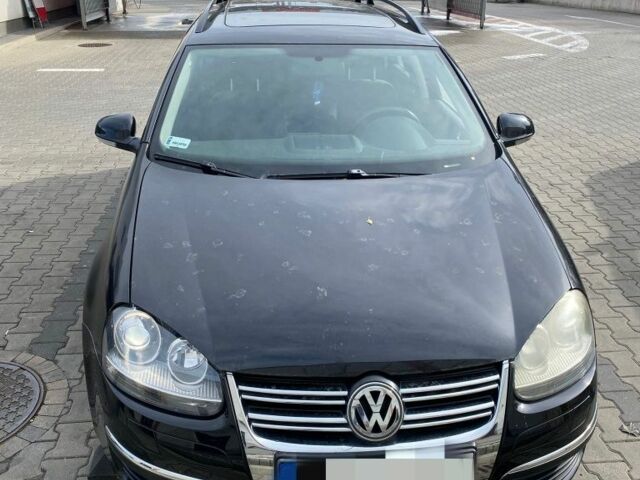 Черный Фольксваген Гольф, объемом двигателя 2 л и пробегом 232 тыс. км за 2400 $, фото 3 на Automoto.ua