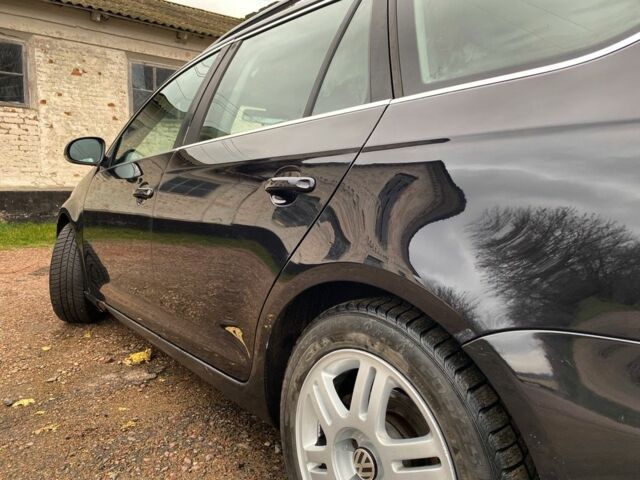 Черный Фольксваген Гольф, объемом двигателя 1.9 л и пробегом 359 тыс. км за 3900 $, фото 2 на Automoto.ua