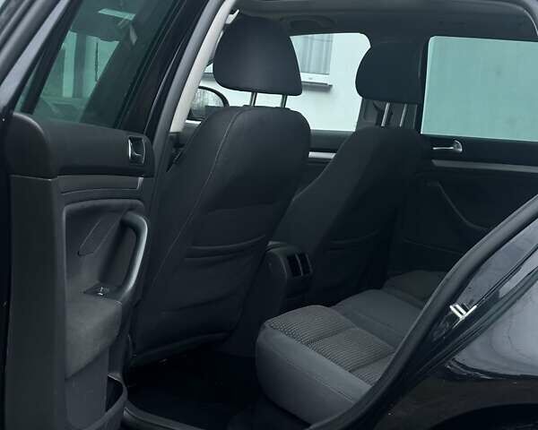 Чорний Фольксваген Гольф, об'ємом двигуна 1.4 л та пробігом 240 тис. км за 5300 $, фото 43 на Automoto.ua