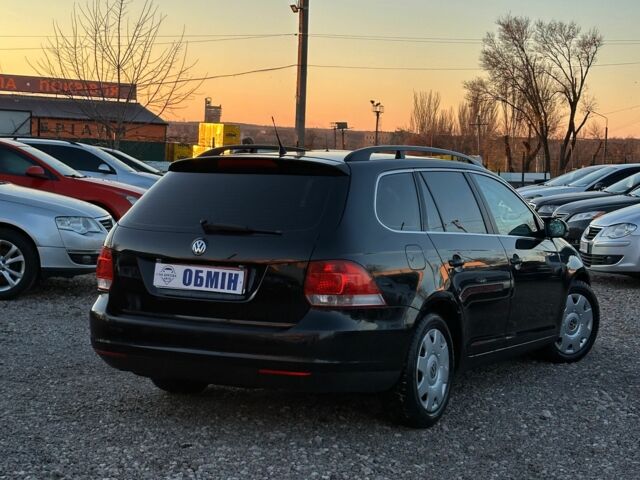 Черный Фольксваген Гольф, объемом двигателя 1.4 л и пробегом 214 тыс. км за 6700 $, фото 2 на Automoto.ua