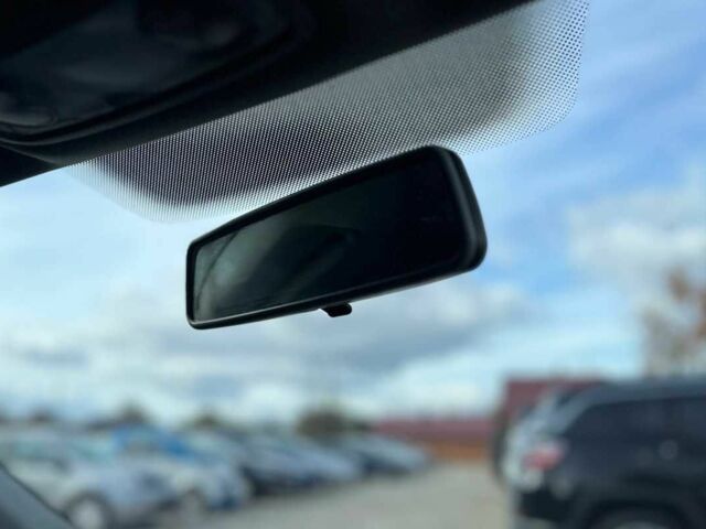 Черный Фольксваген Гольф, объемом двигателя 1.6 л и пробегом 262 тыс. км за 5300 $, фото 15 на Automoto.ua