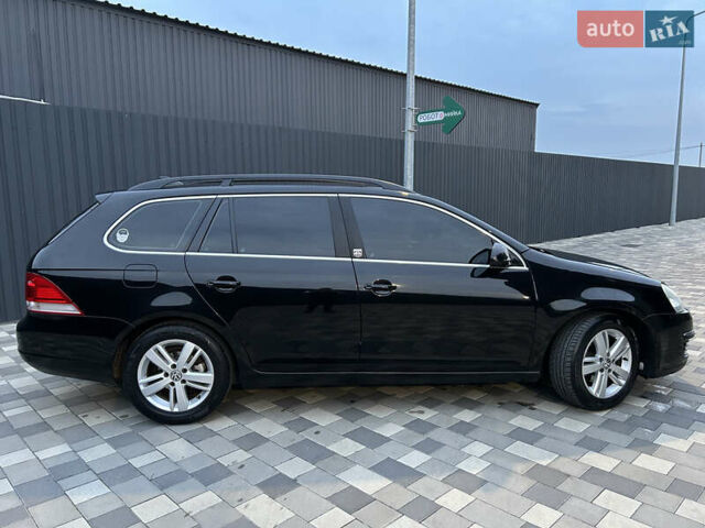 Черный Фольксваген Гольф, объемом двигателя 1.9 л и пробегом 289 тыс. км за 7450 $, фото 9 на Automoto.ua