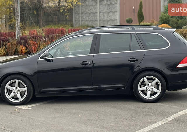 Черный Фольксваген Гольф, объемом двигателя 1.4 л и пробегом 252 тыс. км за 6700 $, фото 9 на Automoto.ua