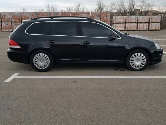 Черный Фольксваген Гольф, объемом двигателя 1.4 л и пробегом 210 тыс. км за 5200 $, фото 3 на Automoto.ua