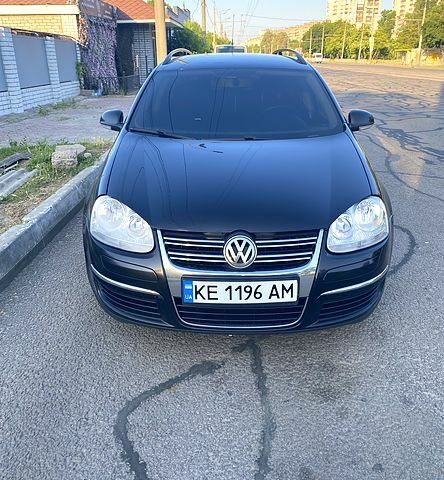 Чорний Фольксваген Гольф, об'ємом двигуна 1.9 л та пробігом 325 тис. км за 5700 $, фото 1 на Automoto.ua