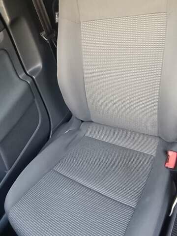 Черный Фольксваген Гольф, объемом двигателя 1.9 л и пробегом 339 тыс. км за 6000 $, фото 14 на Automoto.ua