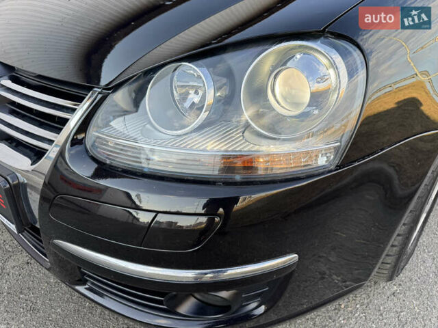 Чорний Фольксваген Гольф, об'ємом двигуна 1.4 л та пробігом 190 тис. км за 7950 $, фото 47 на Automoto.ua