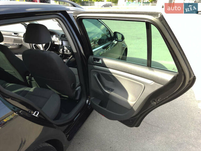 Фольксваген Гольф 2008 у Вінниці на Automoto.ua Чорний Фольксваген Гольф, об'ємом двигуна 1.39 л та пробігом 220 тис. км за 4950 $, фото 21 на Automoto.ua