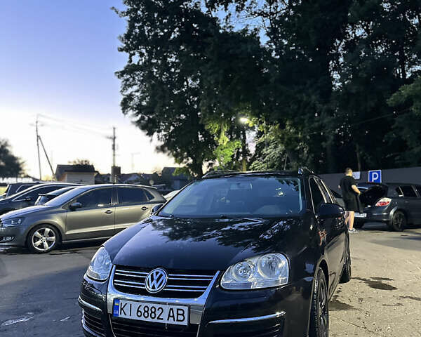 Черный Фольксваген Гольф, объемом двигателя 1.39 л и пробегом 196 тыс. км за 6700 $, фото 5 на Automoto.ua