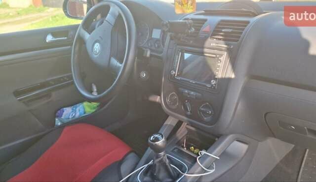 Чорний Фольксваген Гольф, об'ємом двигуна 1.6 л та пробігом 184 тис. км за 6700 $, фото 2 на Automoto.ua