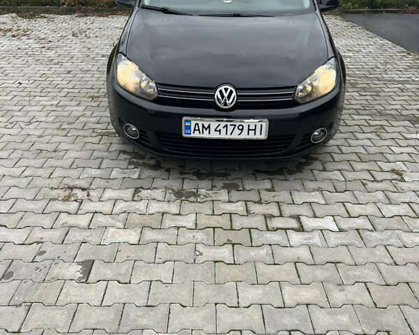 Черный Фольксваген Гольф, объемом двигателя 1.6 л и пробегом 242 тыс. км за 7600 $, фото 12 на Automoto.ua