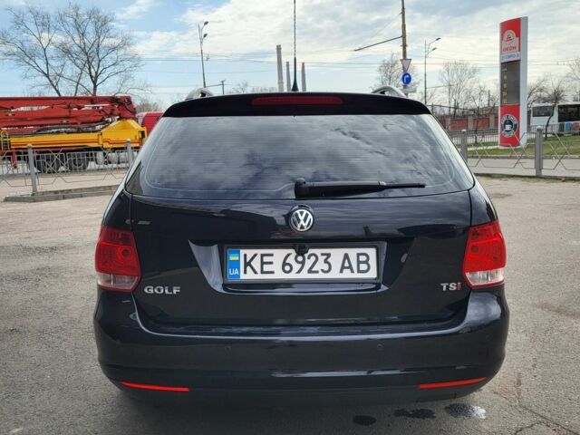 Черный Фольксваген Гольф, объемом двигателя 1.4 л и пробегом 199 тыс. км за 7000 $, фото 1 на Automoto.ua
