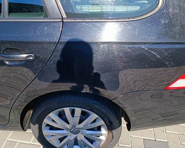 Черный Фольксваген Гольф, объемом двигателя 1.6 л и пробегом 224 тыс. км за 5200 $, фото 10 на Automoto.ua