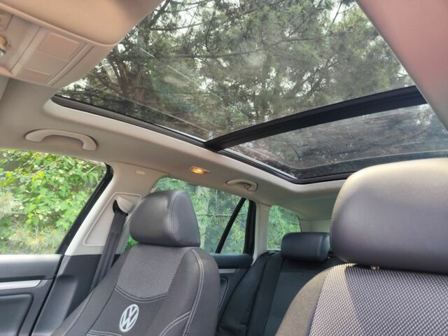 Черный Фольксваген Гольф, объемом двигателя 0 л и пробегом 216 тыс. км за 7500 $, фото 4 на Automoto.ua