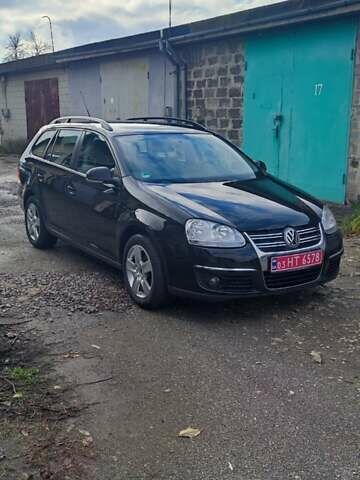 Чорний Фольксваген Гольф, об'ємом двигуна 1.6 л та пробігом 261 тис. км за 6800 $, фото 2 на Automoto.ua