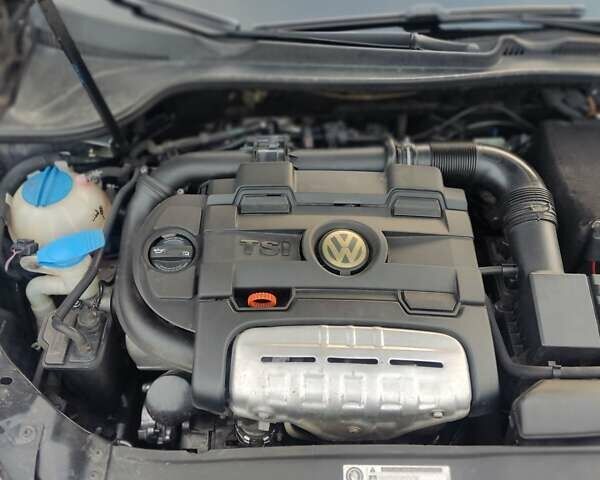 Черный Фольксваген Гольф, объемом двигателя 1.39 л и пробегом 166 тыс. км за 7200 $, фото 23 на Automoto.ua