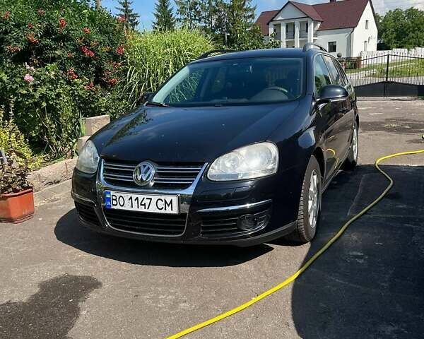 Черный Фольксваген Гольф, объемом двигателя 1.39 л и пробегом 260 тыс. км за 6500 $, фото 3 на Automoto.ua