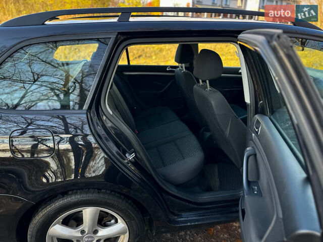 Фольксваген Гольф 2009 у Сумах на Automoto.ua Чорний Фольксваген Гольф, об'ємом двигуна 1.6 л та пробігом 238 тис. км за 6800 $, фото 67 на Automoto.ua