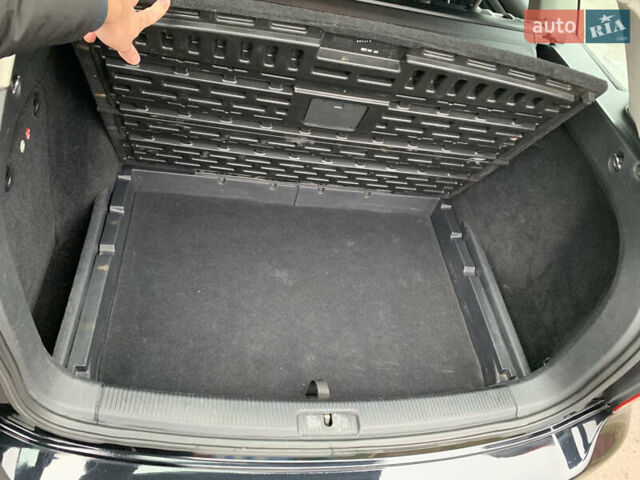 Черный Фольксваген Гольф, объемом двигателя 1.6 л и пробегом 239 тыс. км за 6999 $, фото 21 на Automoto.ua