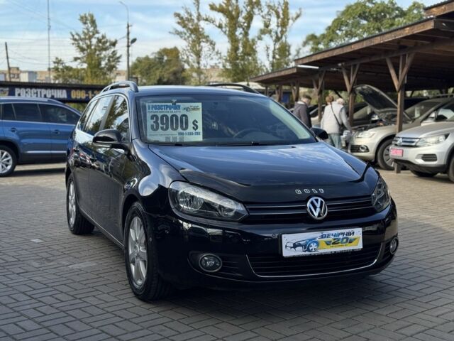 Черный Фольксваген Гольф, объемом двигателя 0 л и пробегом 214 тыс. км за 7550 $, фото 3 на Automoto.ua