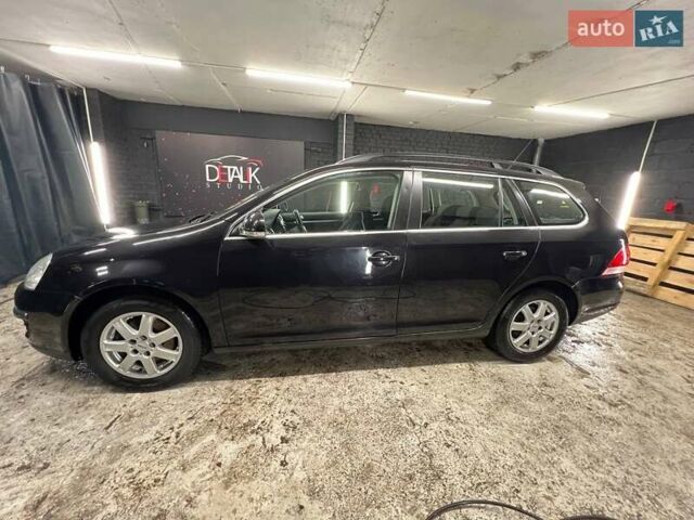 Черный Фольксваген Гольф, объемом двигателя 1.4 л и пробегом 211 тыс. км за 5350 $, фото 2 на Automoto.ua