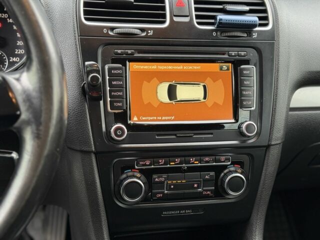 Черный Фольксваген Гольф, объемом двигателя 1.6 л и пробегом 276 тыс. км за 6300 $, фото 8 на Automoto.ua