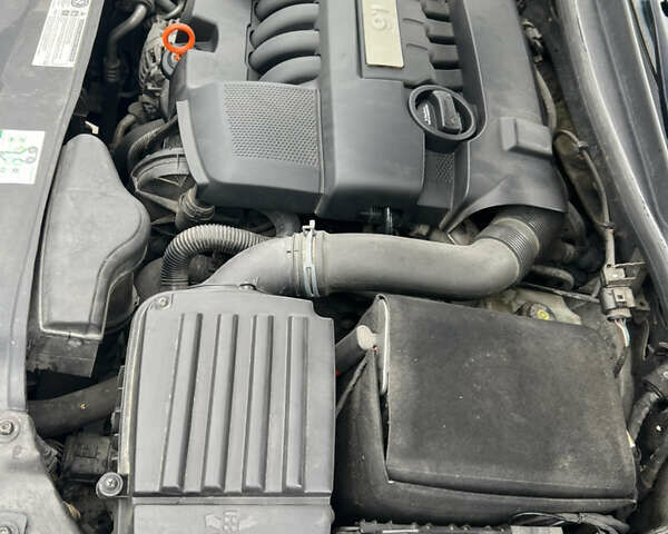 Черный Фольксваген Гольф, объемом двигателя 1.6 л и пробегом 242 тыс. км за 7600 $, фото 8 на Automoto.ua