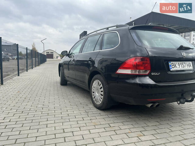 Черный Фольксваген Гольф, объемом двигателя 1.39 л и пробегом 210 тыс. км за 5150 $, фото 11 на Automoto.ua