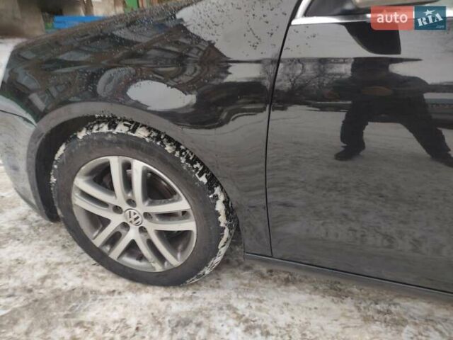 Черный Фольксваген Гольф, объемом двигателя 1.4 л и пробегом 207 тыс. км за 6600 $, фото 28 на Automoto.ua