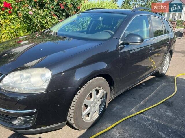 Черный Фольксваген Гольф, объемом двигателя 1.39 л и пробегом 260 тыс. км за 6500 $, фото 6 на Automoto.ua