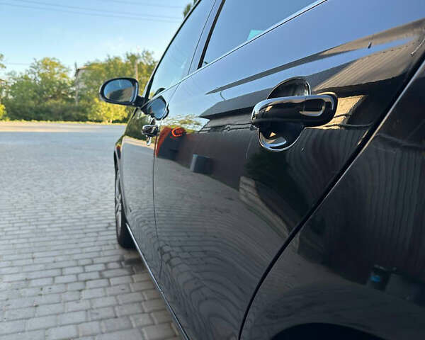 Черный Фольксваген Гольф, объемом двигателя 1.4 л и пробегом 148 тыс. км за 7800 $, фото 13 на Automoto.ua